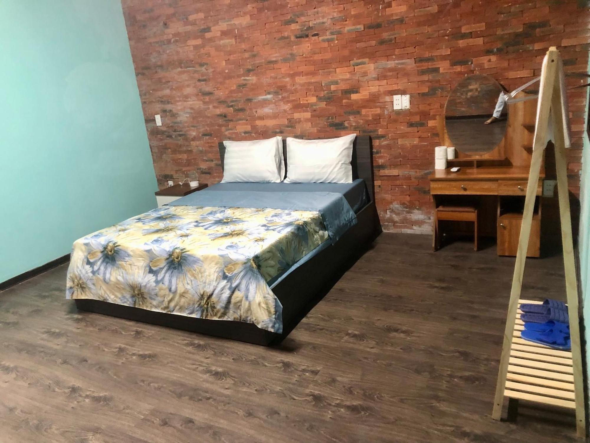 Desi Dera Hotel Дананг Экстерьер фото